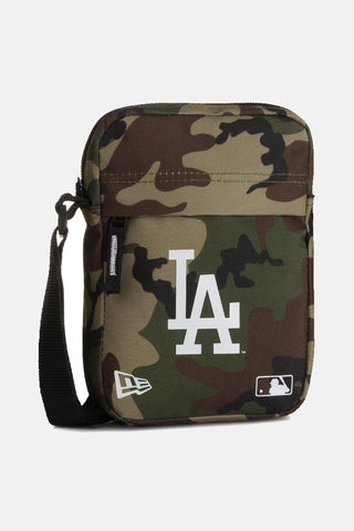 New Era La Dodgers Woodland Camo Side Bag